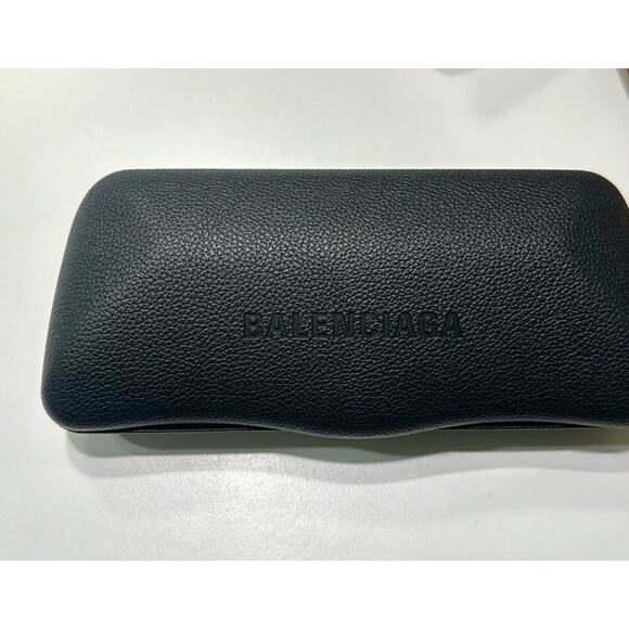 Balenciaga 58mm Round Sunglasses Black - Picture 3 of 7